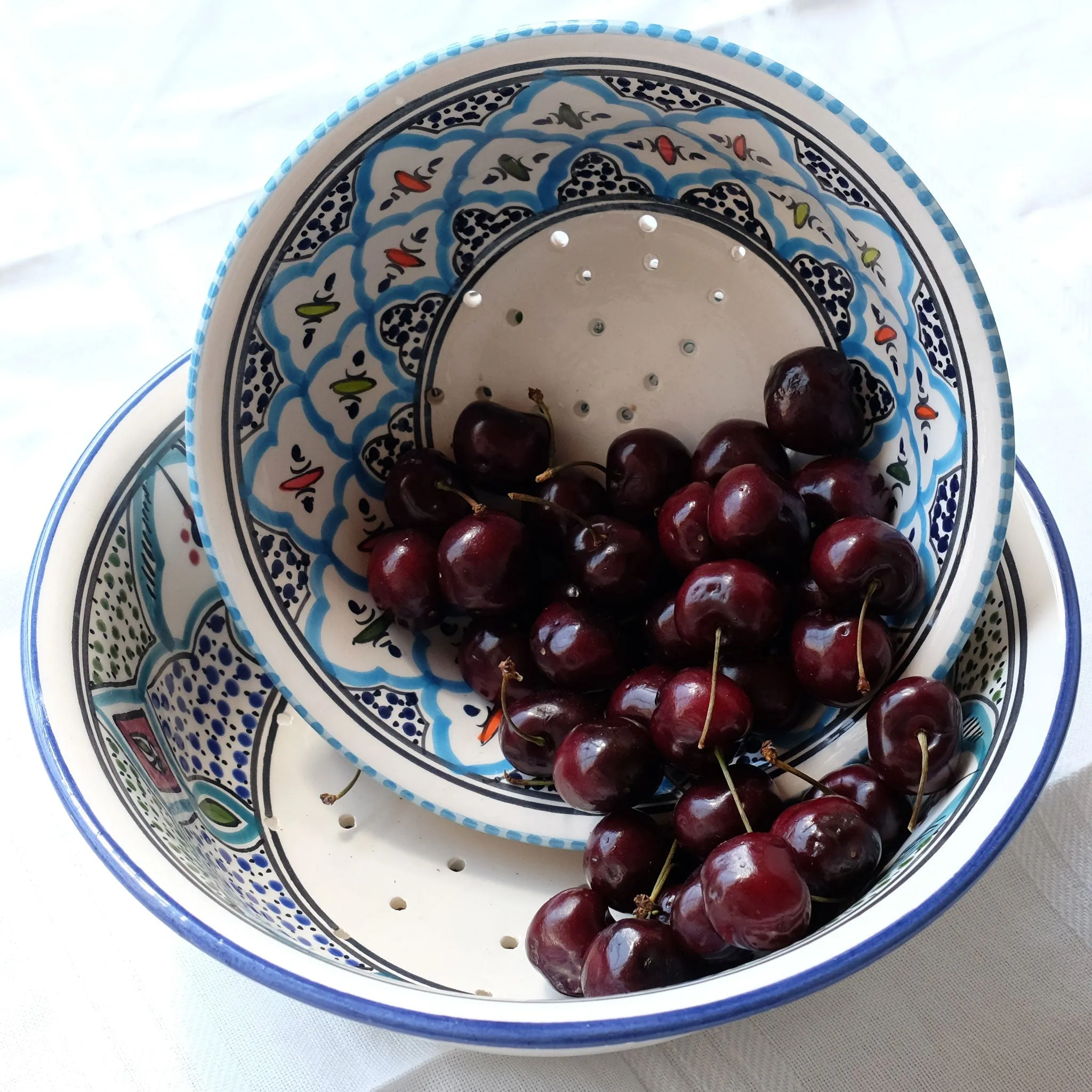 Rosette Berry Bowl